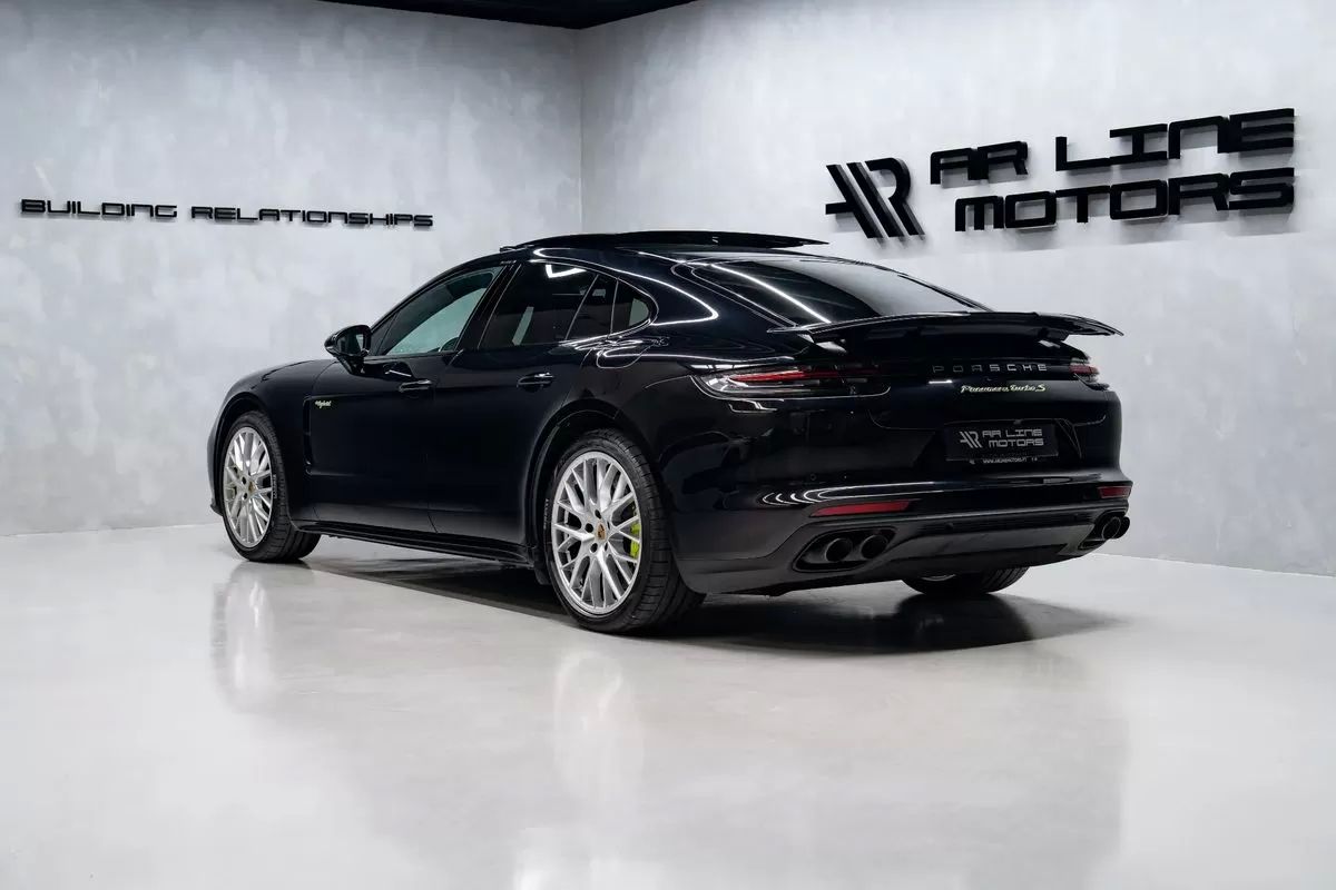 porsche-panamera-2017-hibrido-3996cc