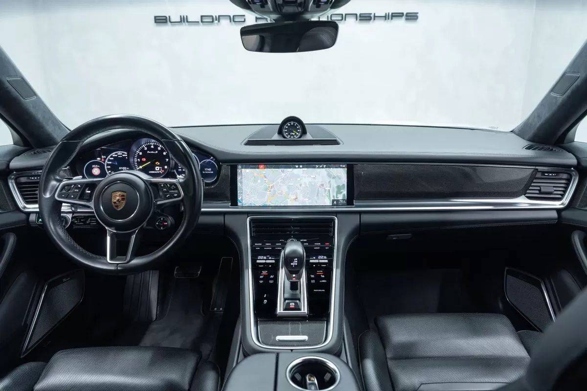 porsche-panamera-2017-hibrido-3996cc