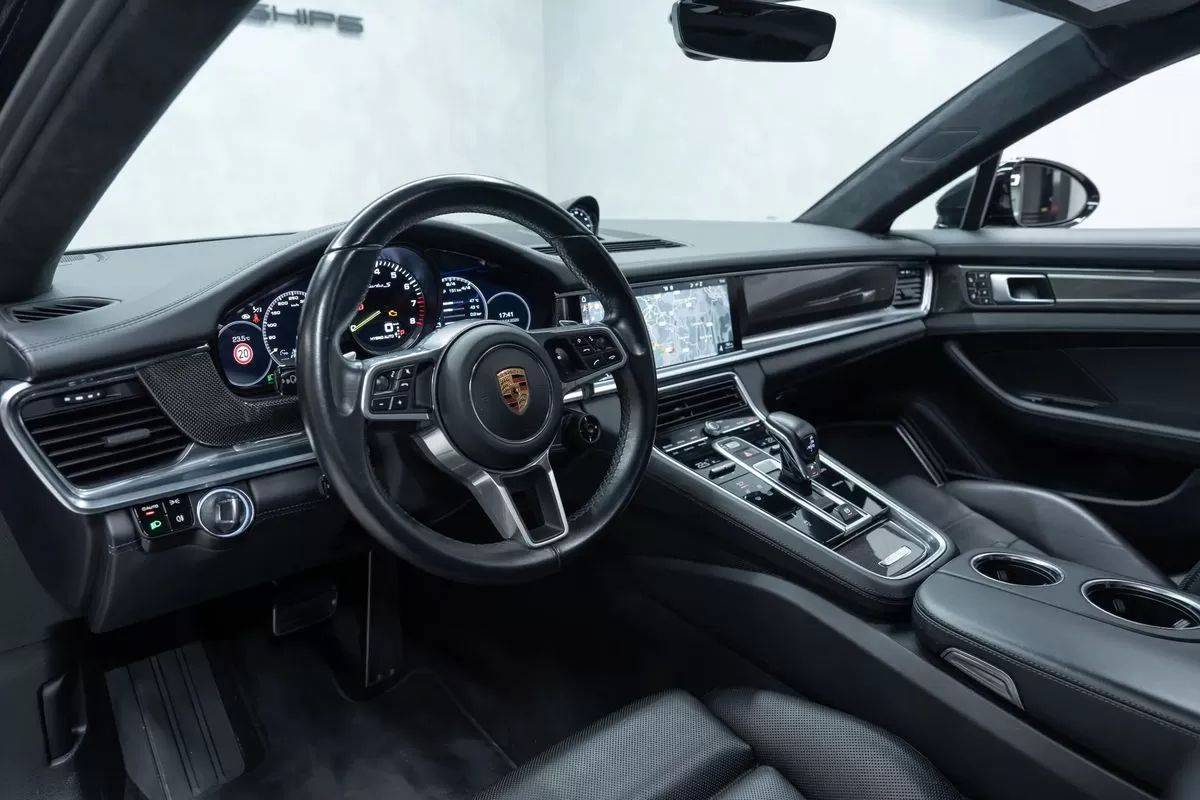 porsche-panamera-2017-hibrido-3996cc