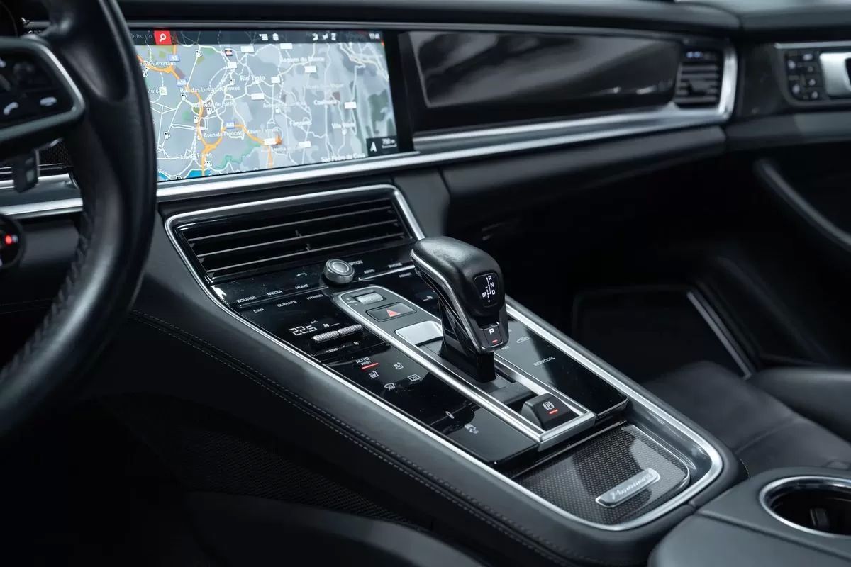 porsche-panamera-2017-hibrido-3996cc