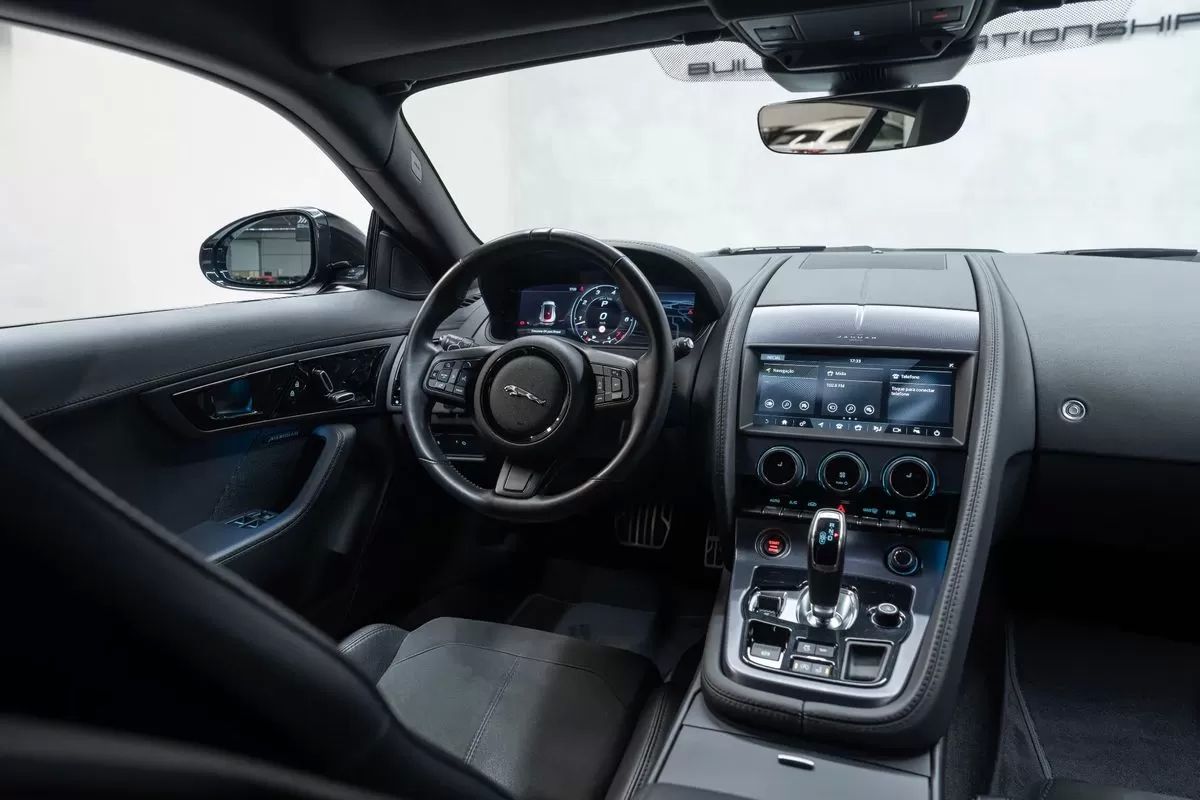 jaguar-f-type-2021-gasolina-1997cc
