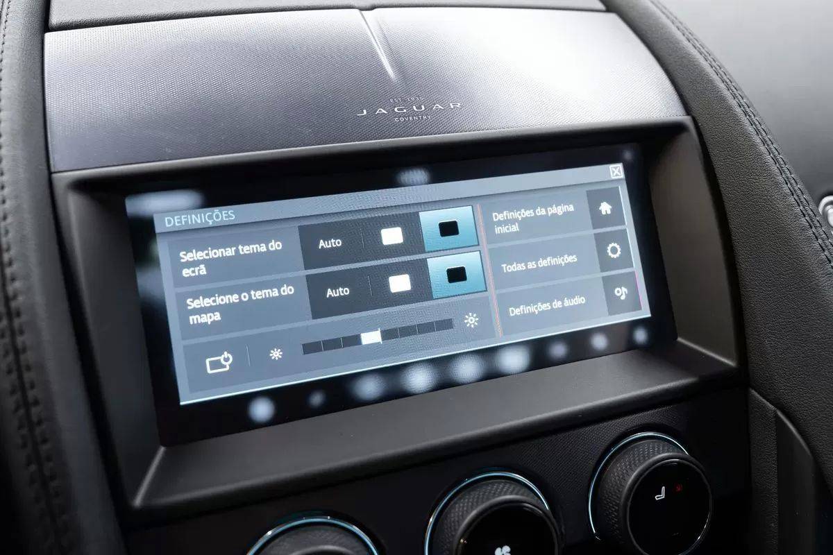 jaguar-f-type-2021-gasolina-1997cc