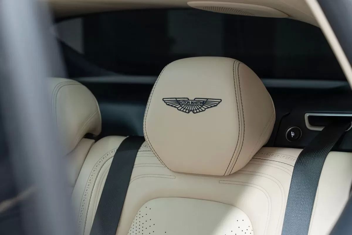 aston-martin-dbx-2020-gasolina-3982cc