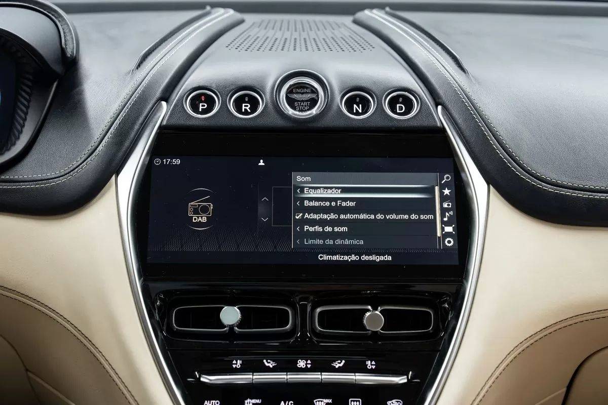 aston-martin-dbx-2020-gasolina-3982cc