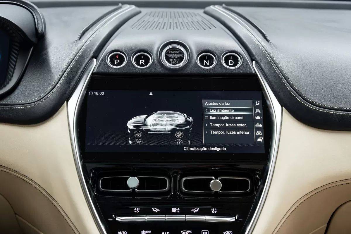 aston-martin-dbx-2020-gasolina-3982cc
