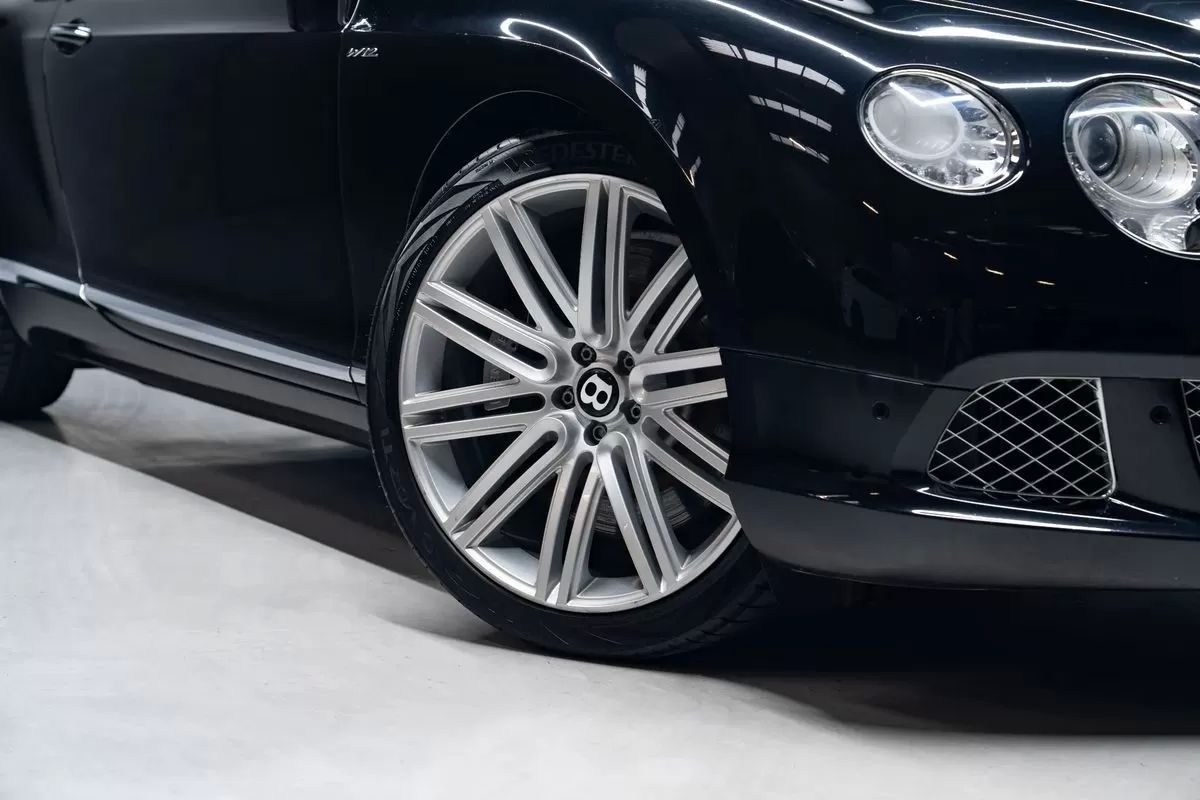 bentley-continental-2015-gasolina-5998cc