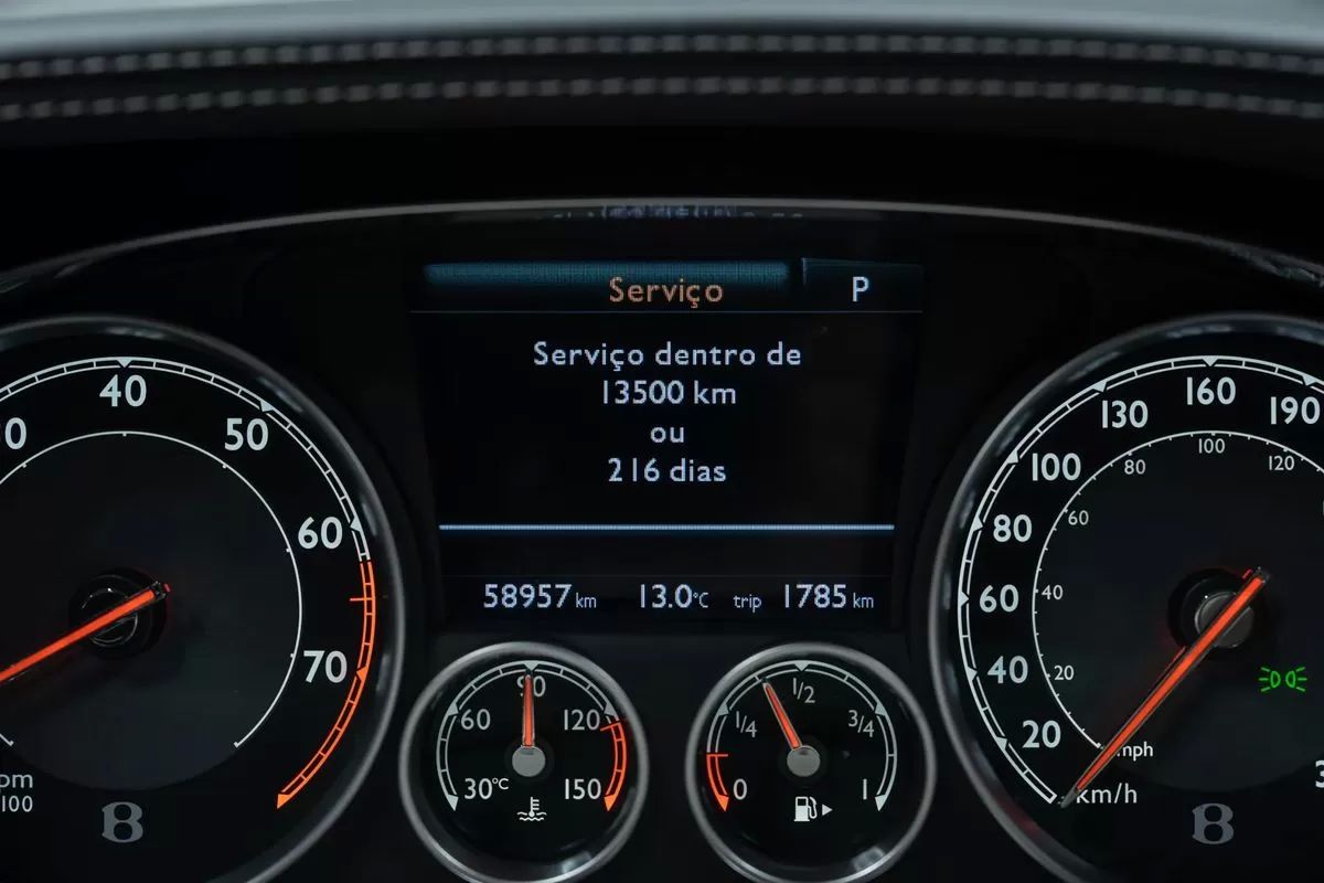 bentley-continental-2015-gasolina-5998cc