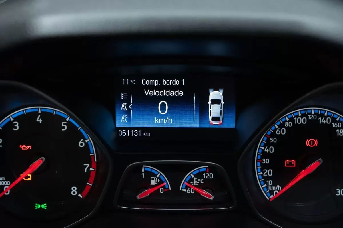 ford-focus-2016-gasolina-2261cc