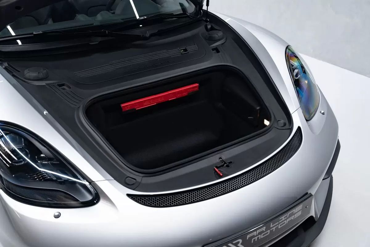 porsche-718-2020-gasolina-3995cc