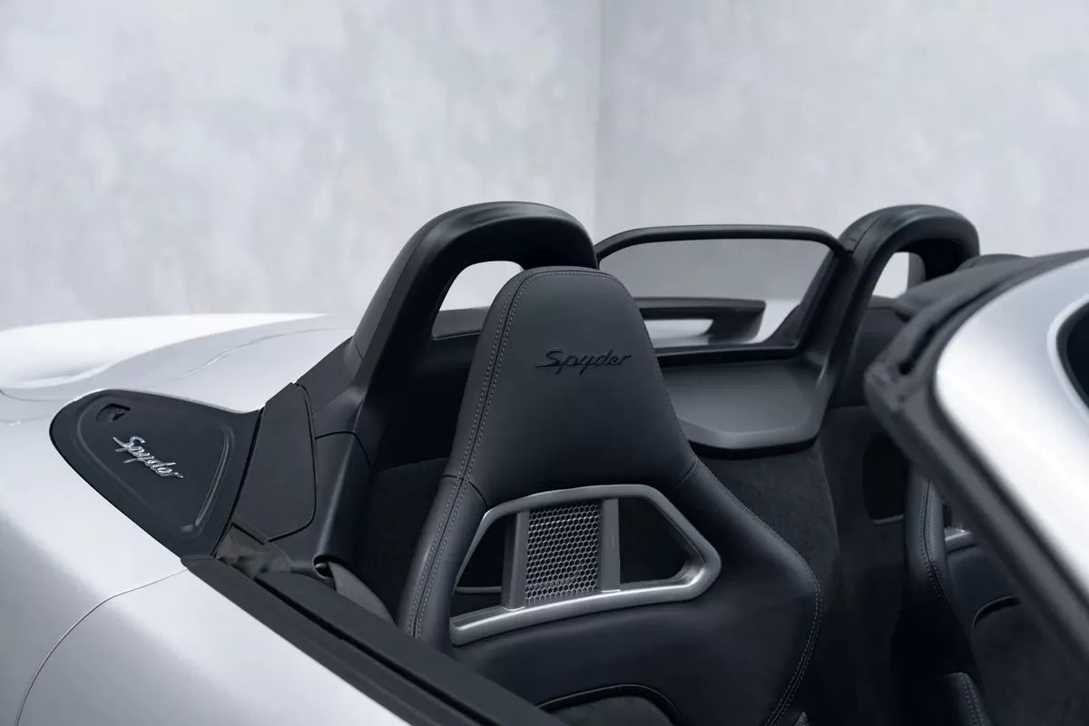 porsche-718-2020-gasolina-3995cc