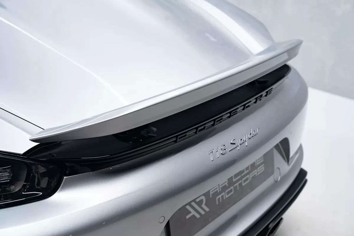 porsche-718-2020-gasolina-3995cc