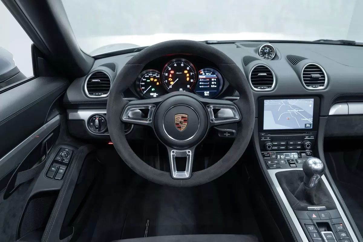 porsche-718-2020-gasolina-3995cc