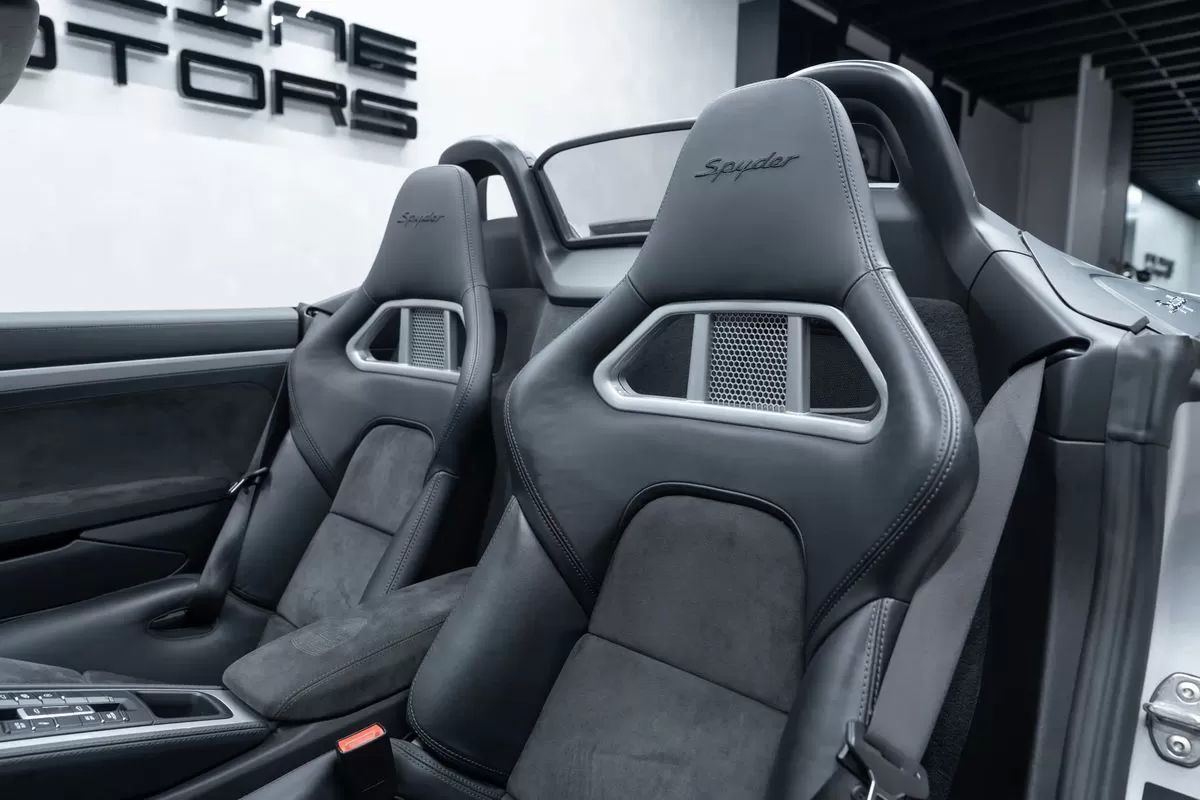porsche-718-2020-gasolina-3995cc