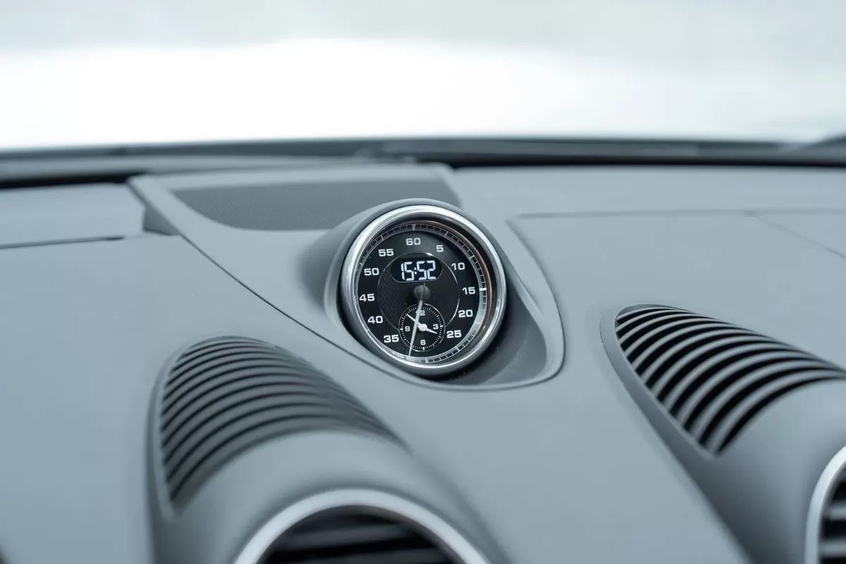 porsche-718-2020-gasolina-3995cc