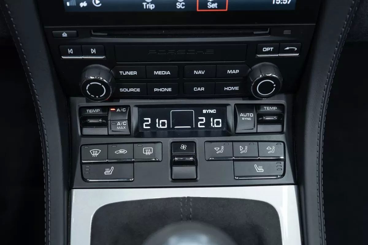 porsche-718-2020-gasolina-3995cc