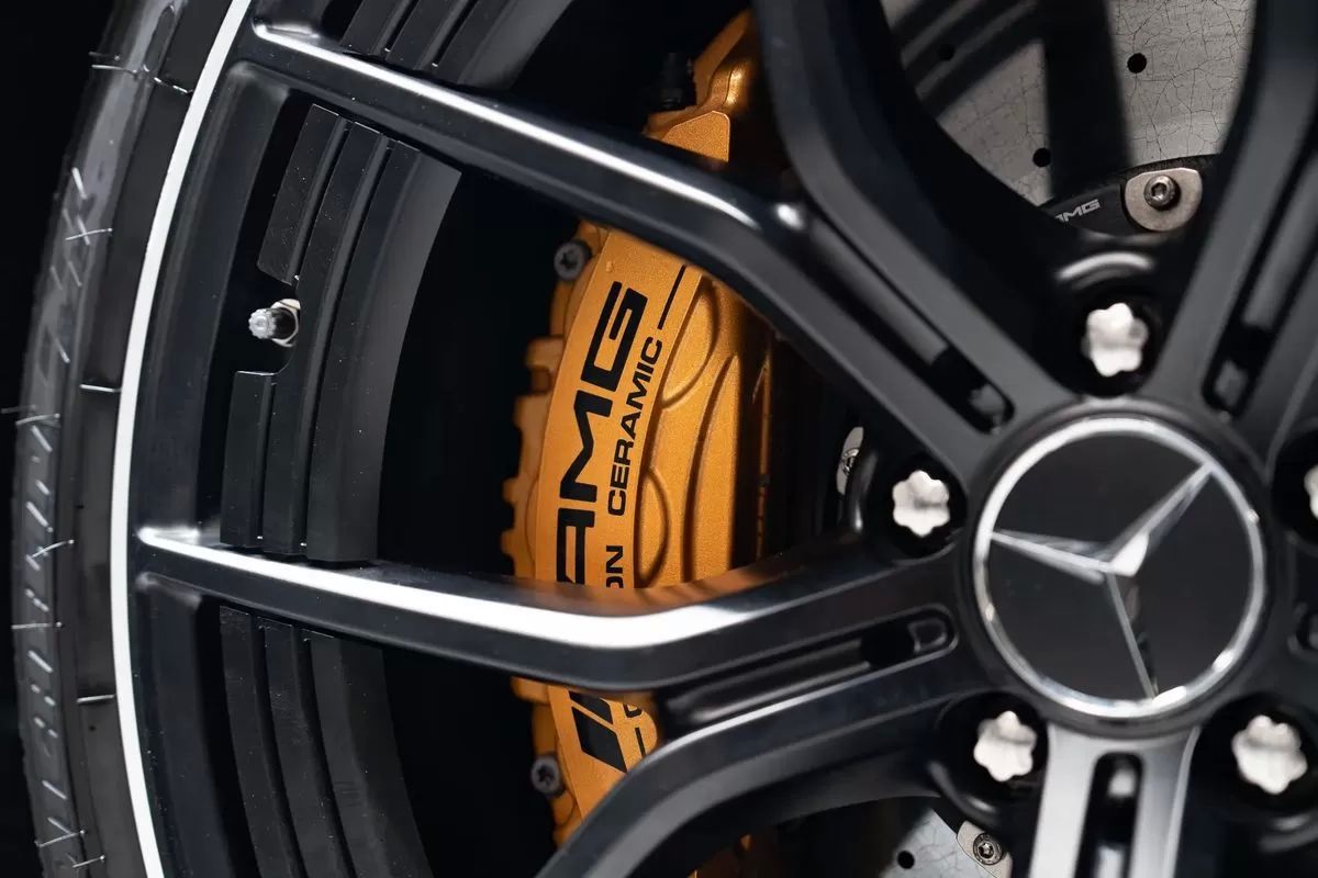 mercedes-benz-amg-gt-2019-gasolina-3982cc