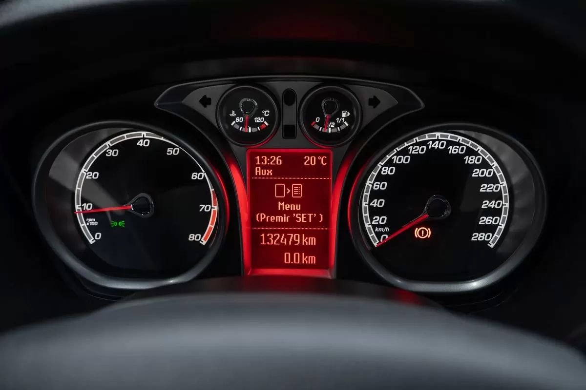 ford-focus-2009-gasolina-2521cc