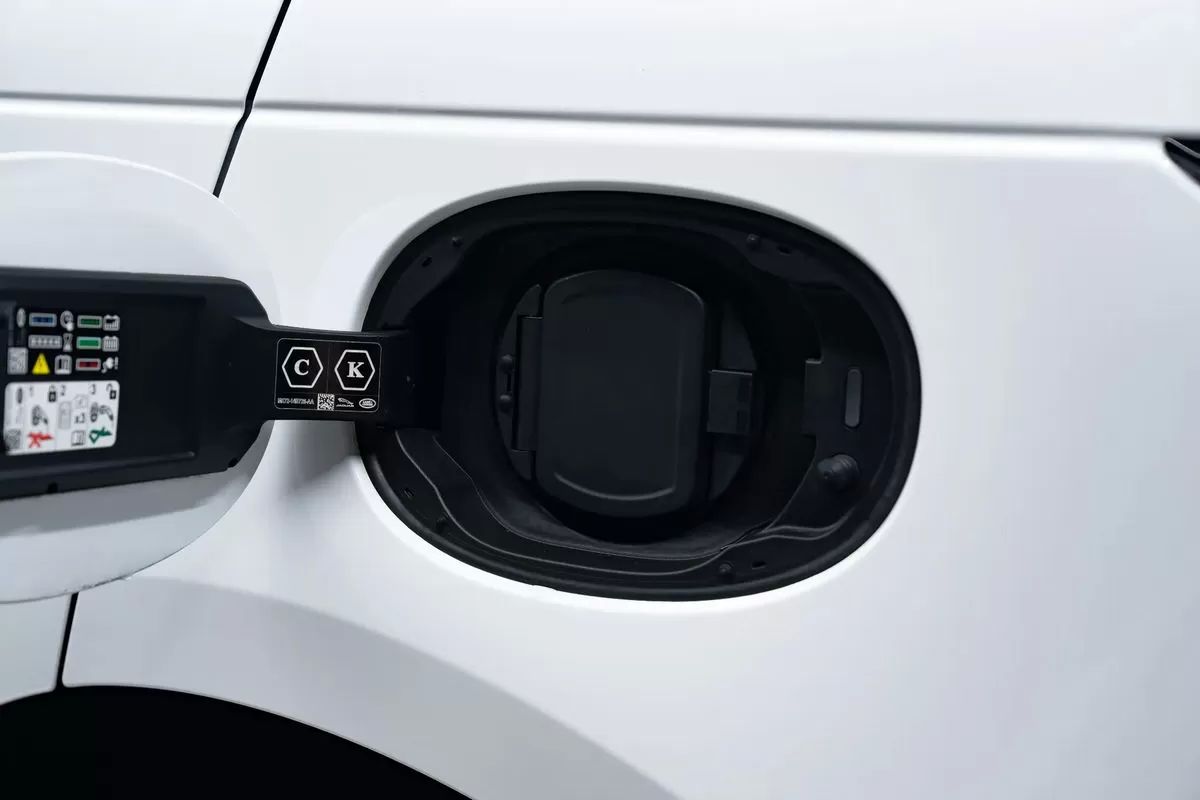 land-rover-range-rover-velar-2021-hibrido-1997cc