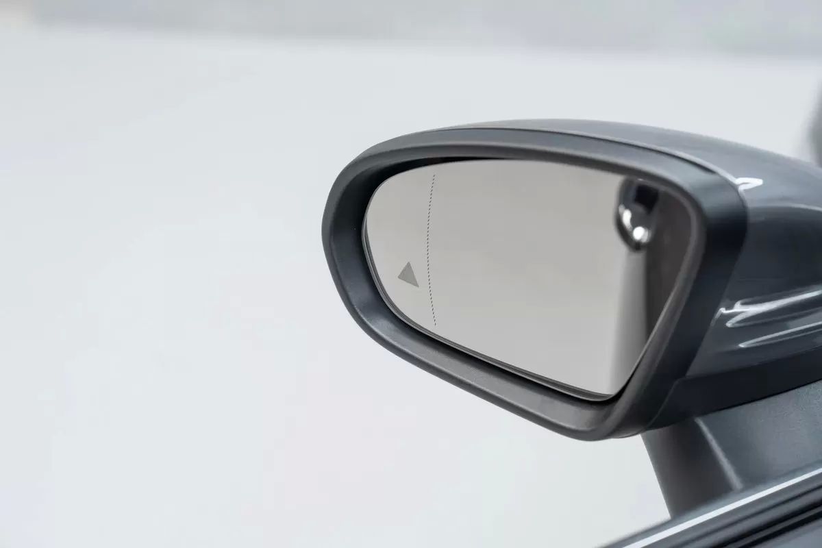 mercedes-benz-cla-2025-hibrido-1332cc