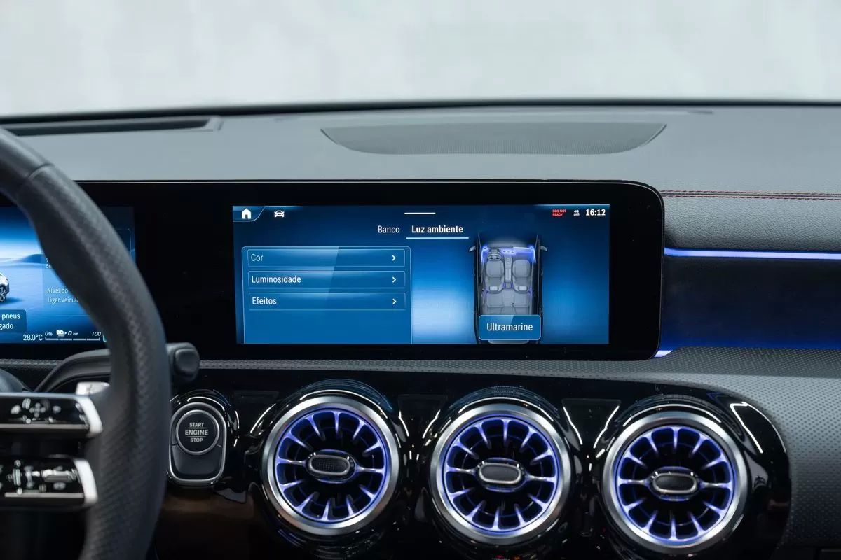 mercedes-benz-cla-2025-hibrido-1332cc
