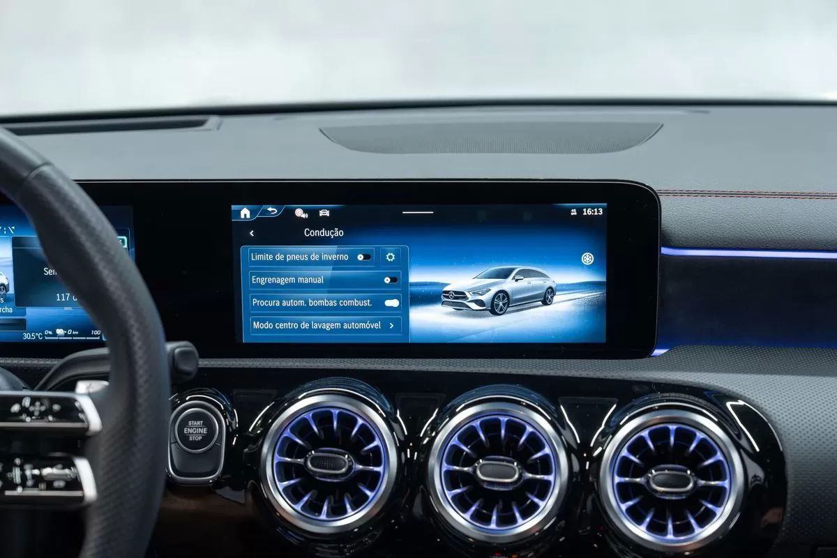 mercedes-benz-cla-2025-hibrido-1332cc