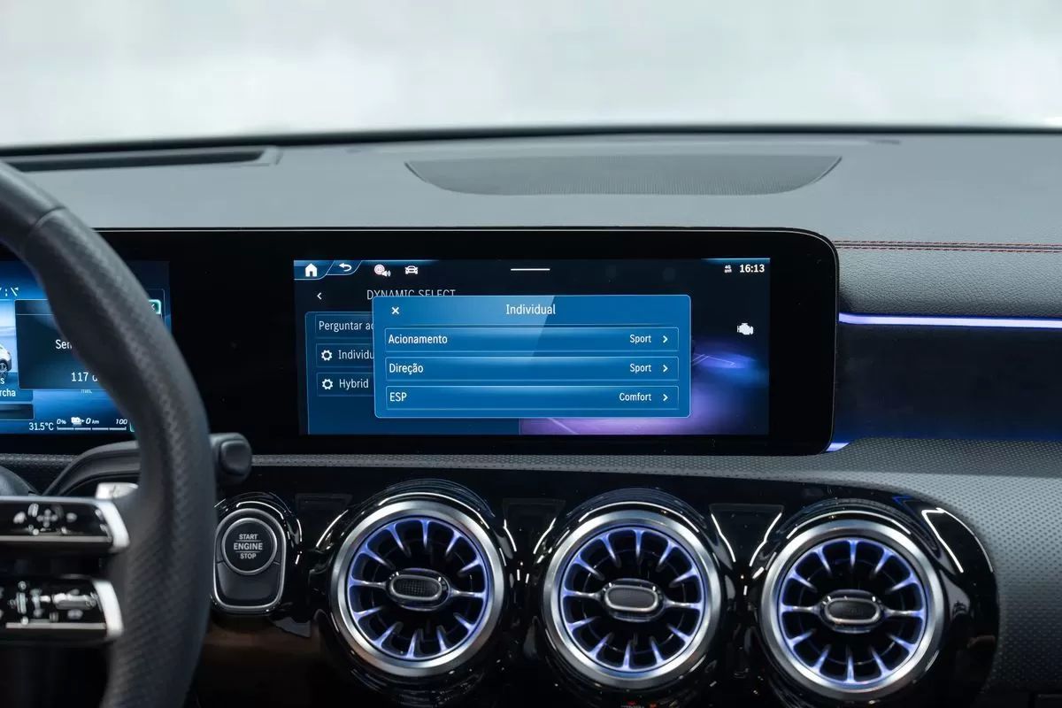 mercedes-benz-cla-2025-hibrido-1332cc