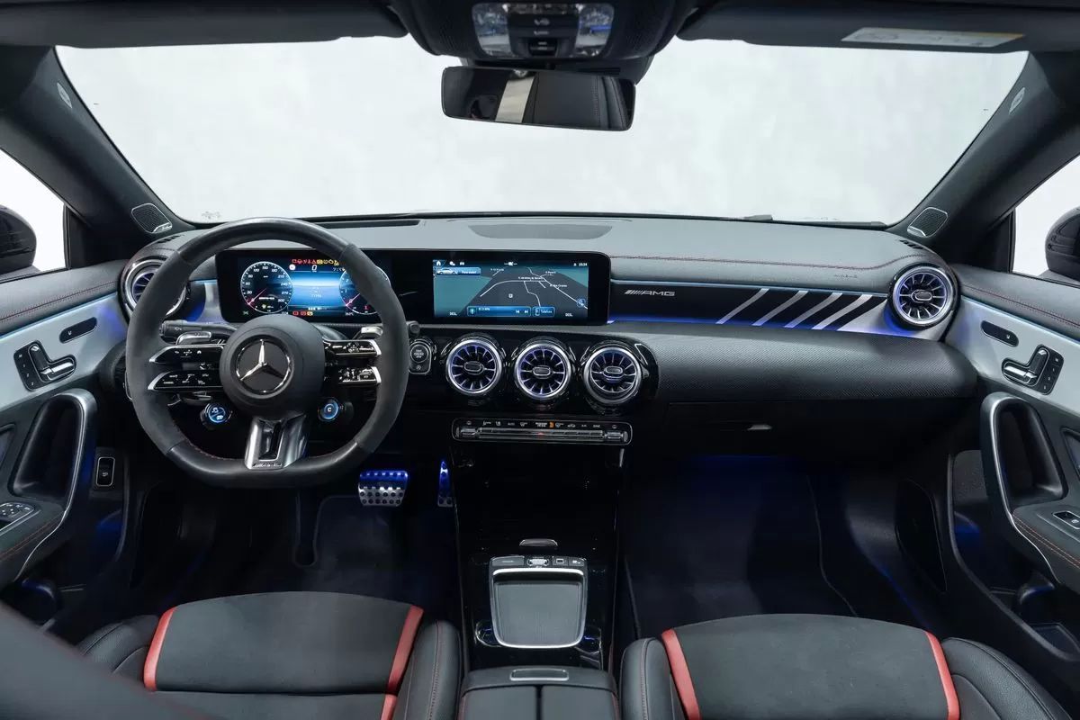 mercedes-benz-cla-2024-gasolina-1991cc