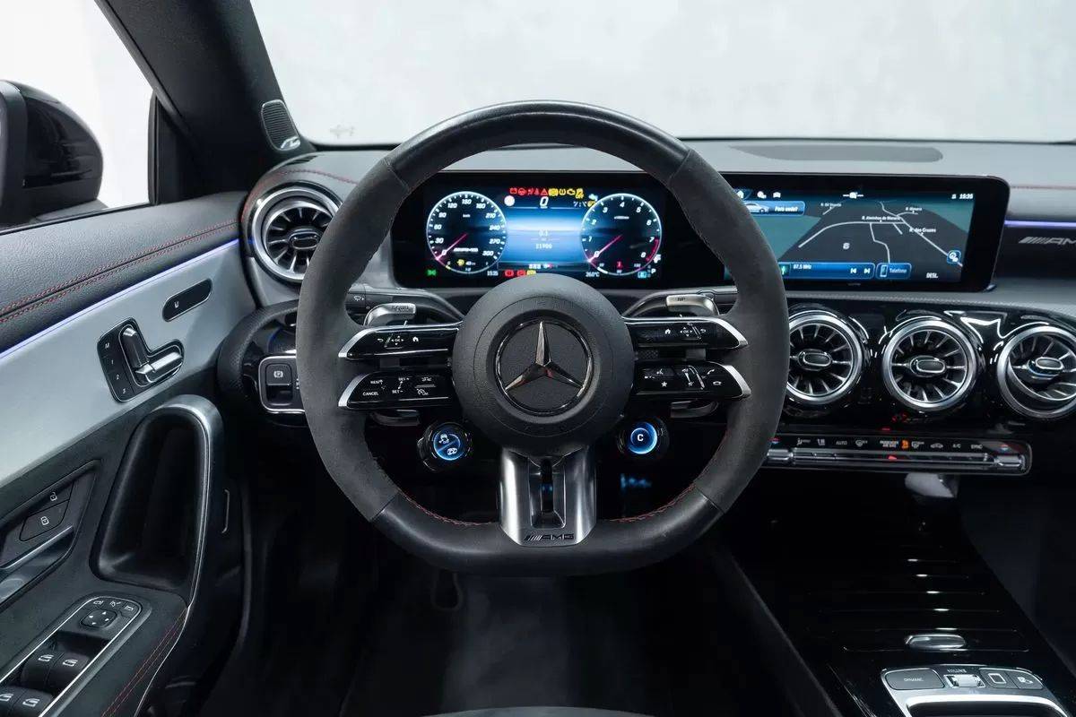 mercedes-benz-cla-2024-gasolina-1991cc