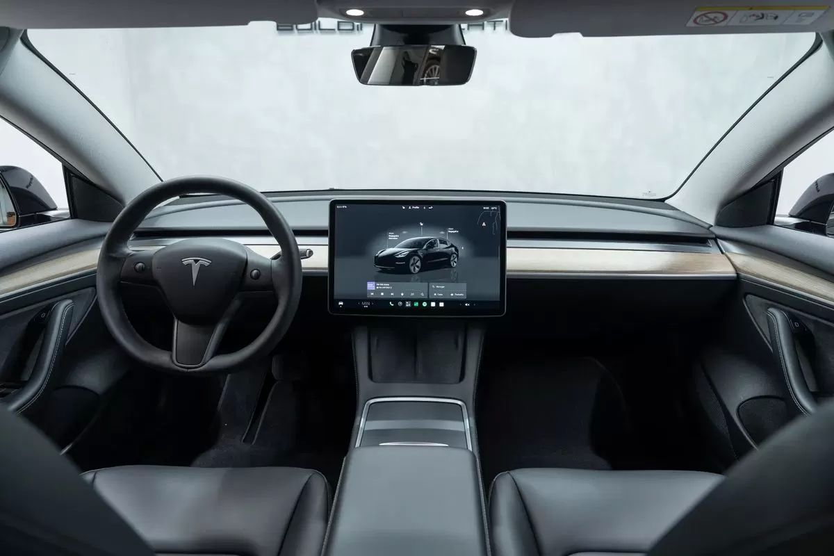 tesla-model-3-2023-eletrico-0cc