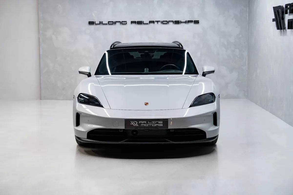 porsche-taycan-2025-eletrico-0cc