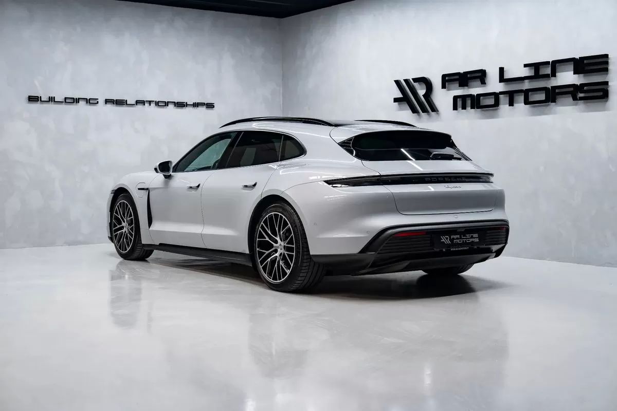 porsche-taycan-2025-eletrico-0cc
