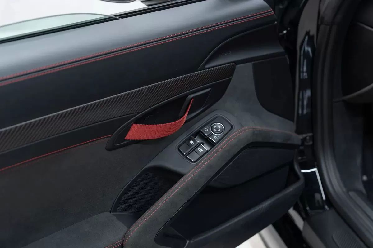 porsche-718-2025-gasolina-3996cc