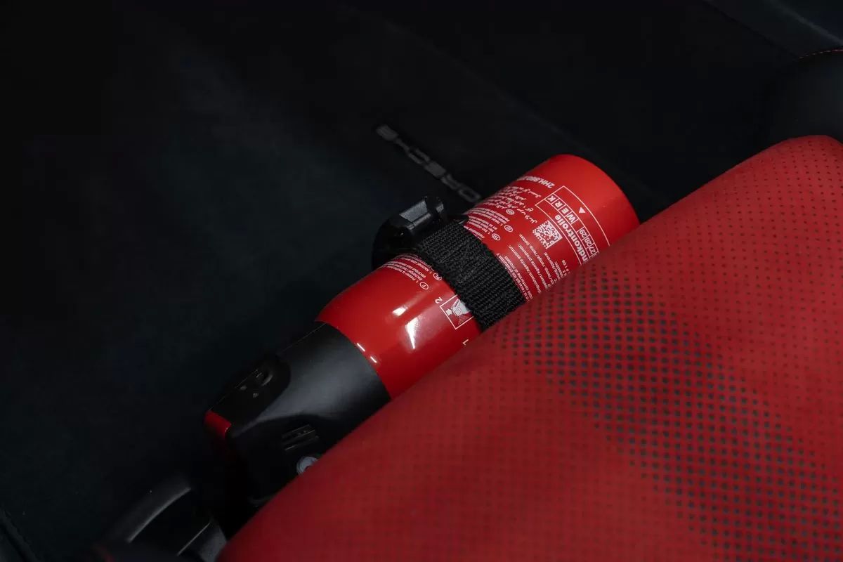 porsche-718-2025-gasolina-3996cc
