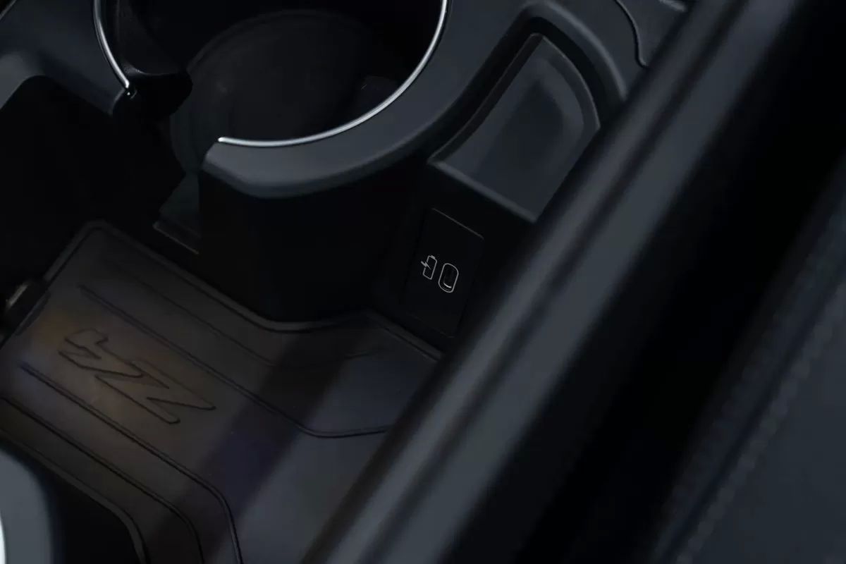 bmw-z4-2023-gasolina-1998cc