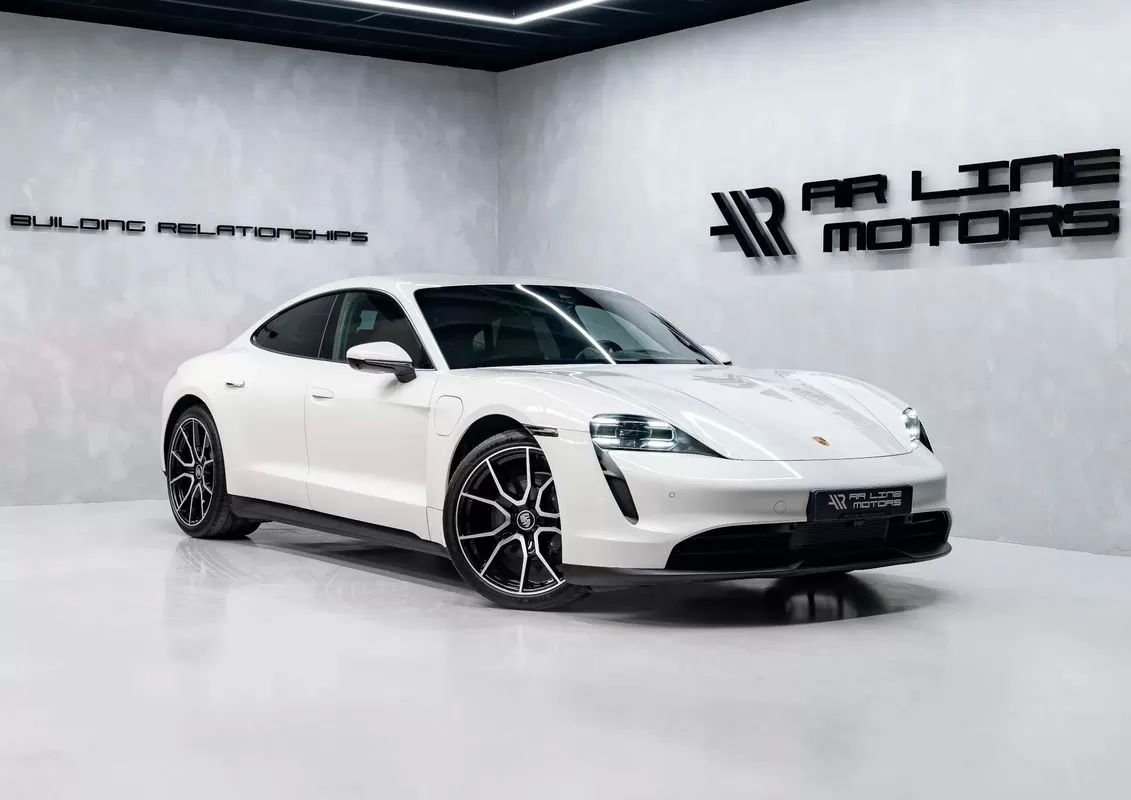 porsche-taycan-2023-eletrico-0cc