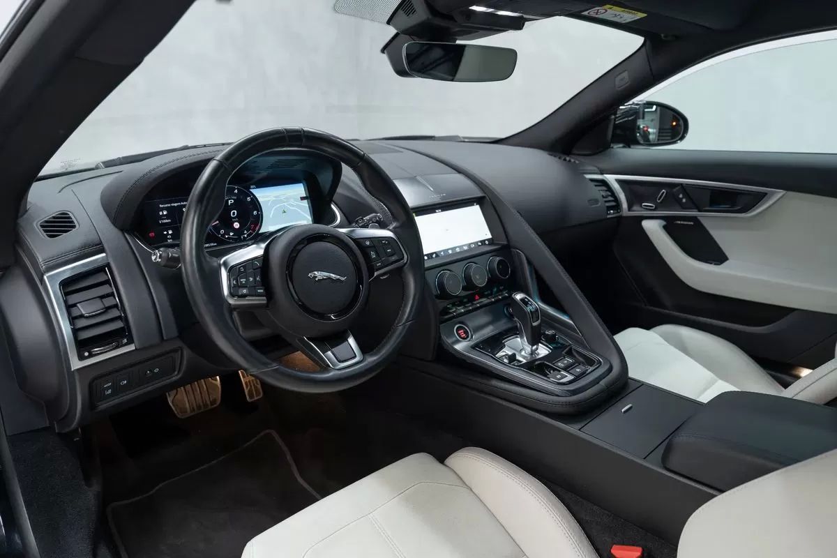 jaguar-f-type-2021-gasolina-1997cc