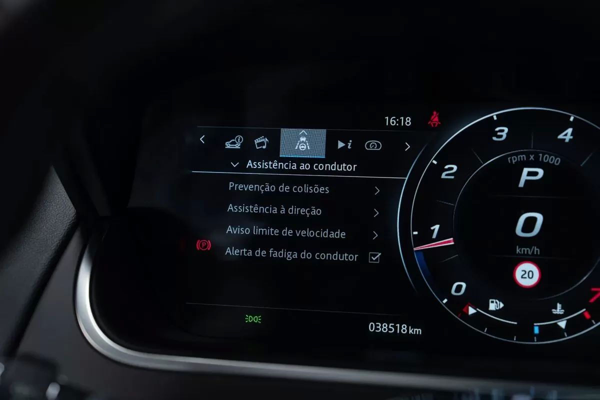 jaguar-f-type-2021-gasolina-1997cc