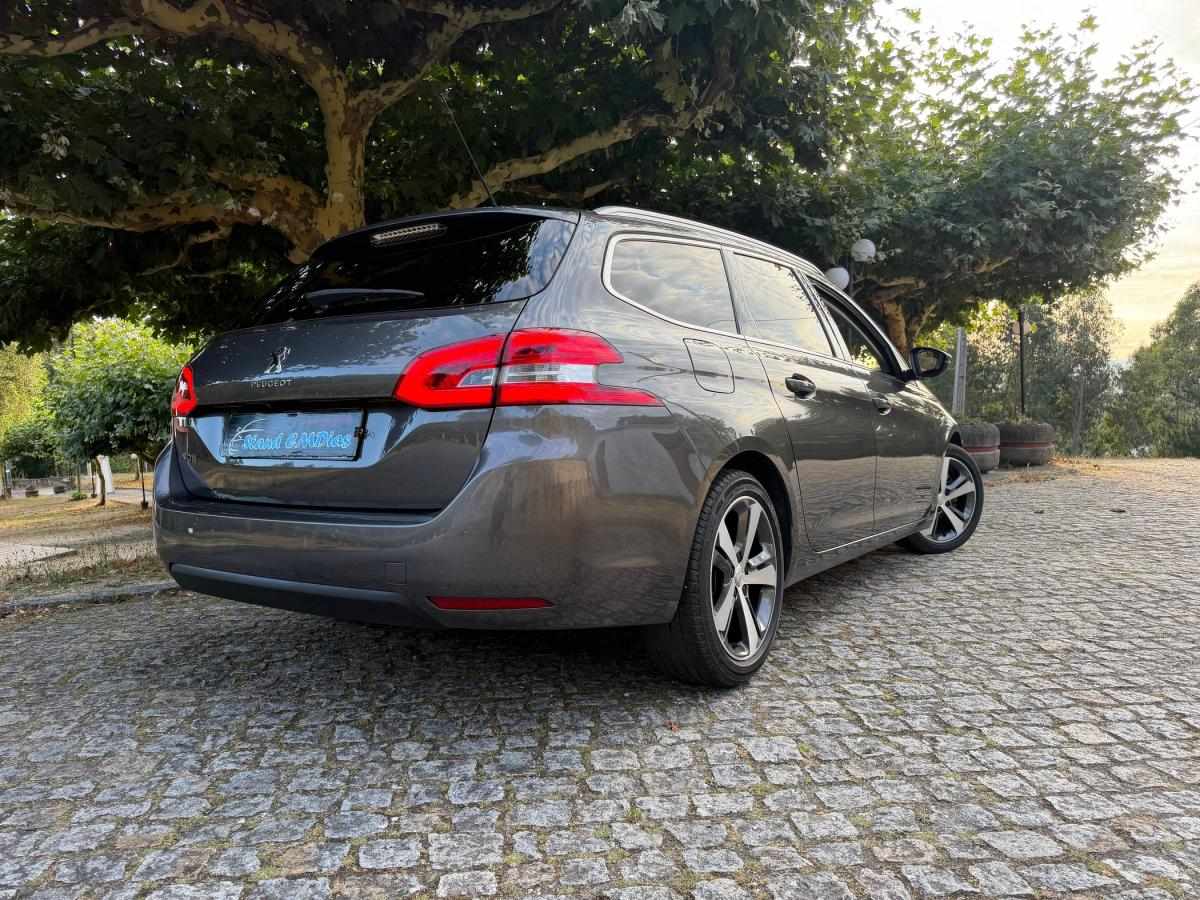 peugeot-308-sw-2019-diesel-1499cc