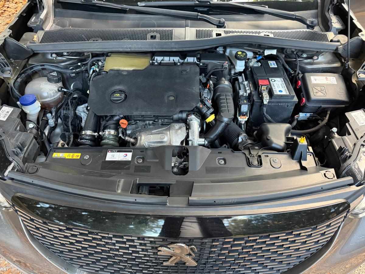 peugeot-2008-2021-diesel-1499cc