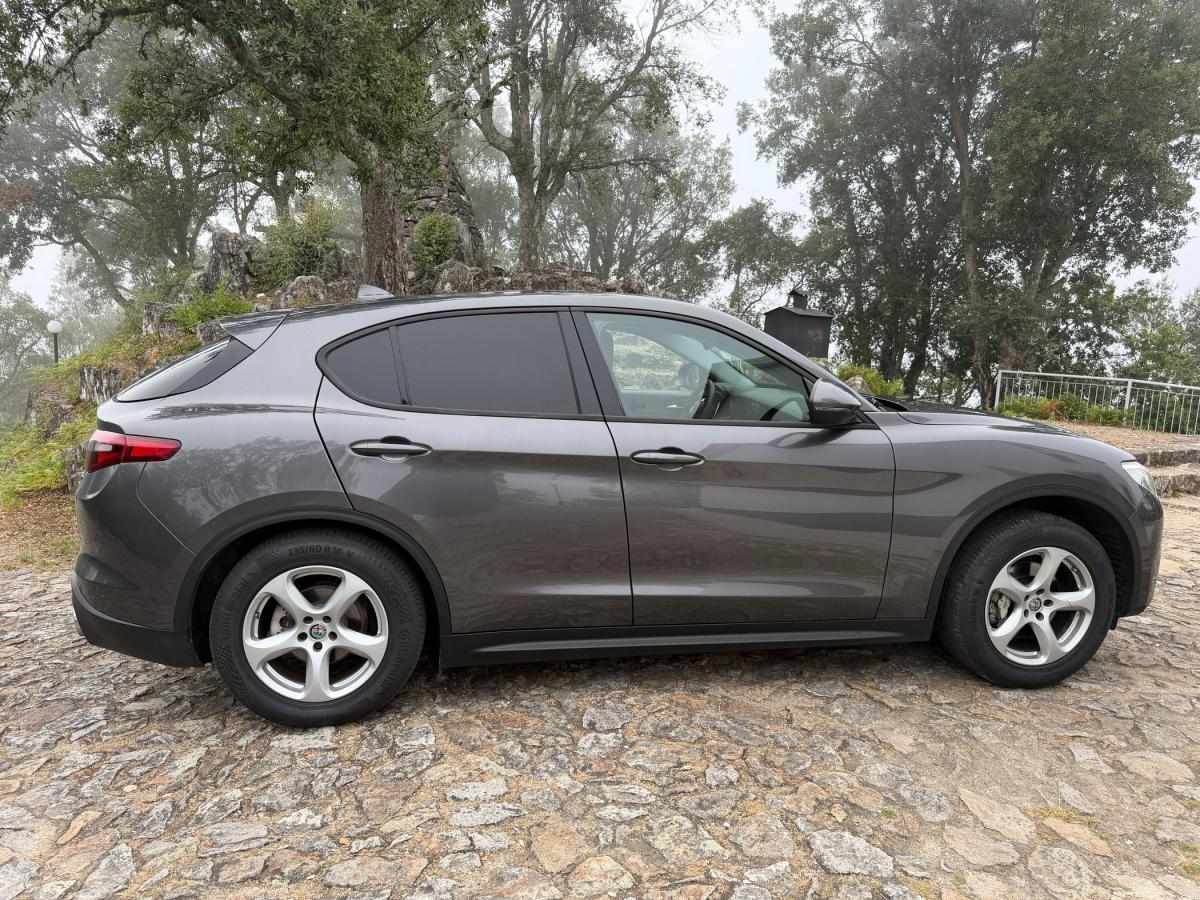 alfa-romeo-stelvio-2019-diesel-2143cc