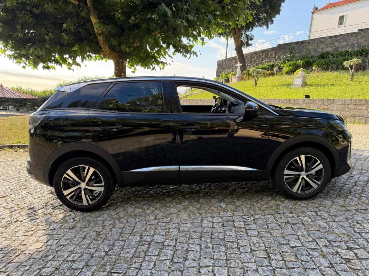 peugeot-3008-2022-diesel-1499cc