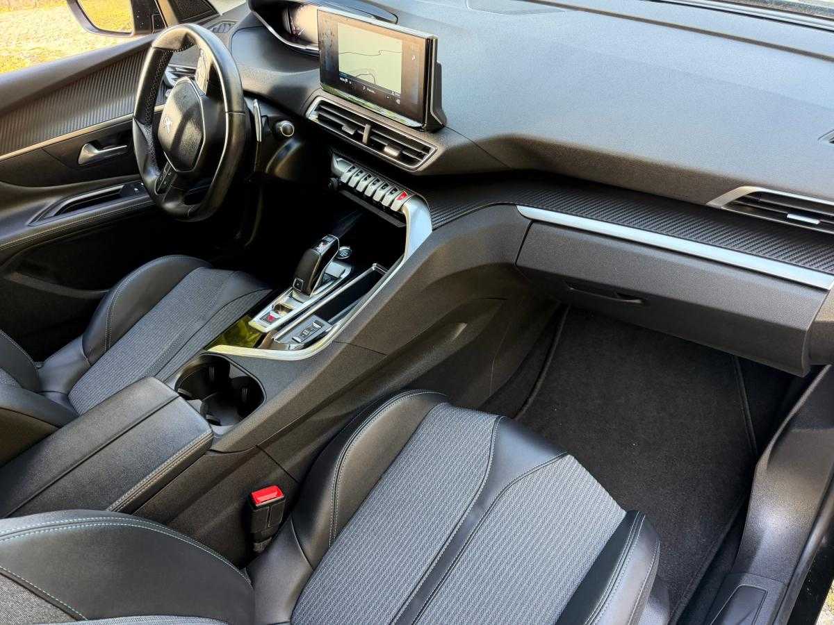 peugeot-3008-2022-diesel-1499cc