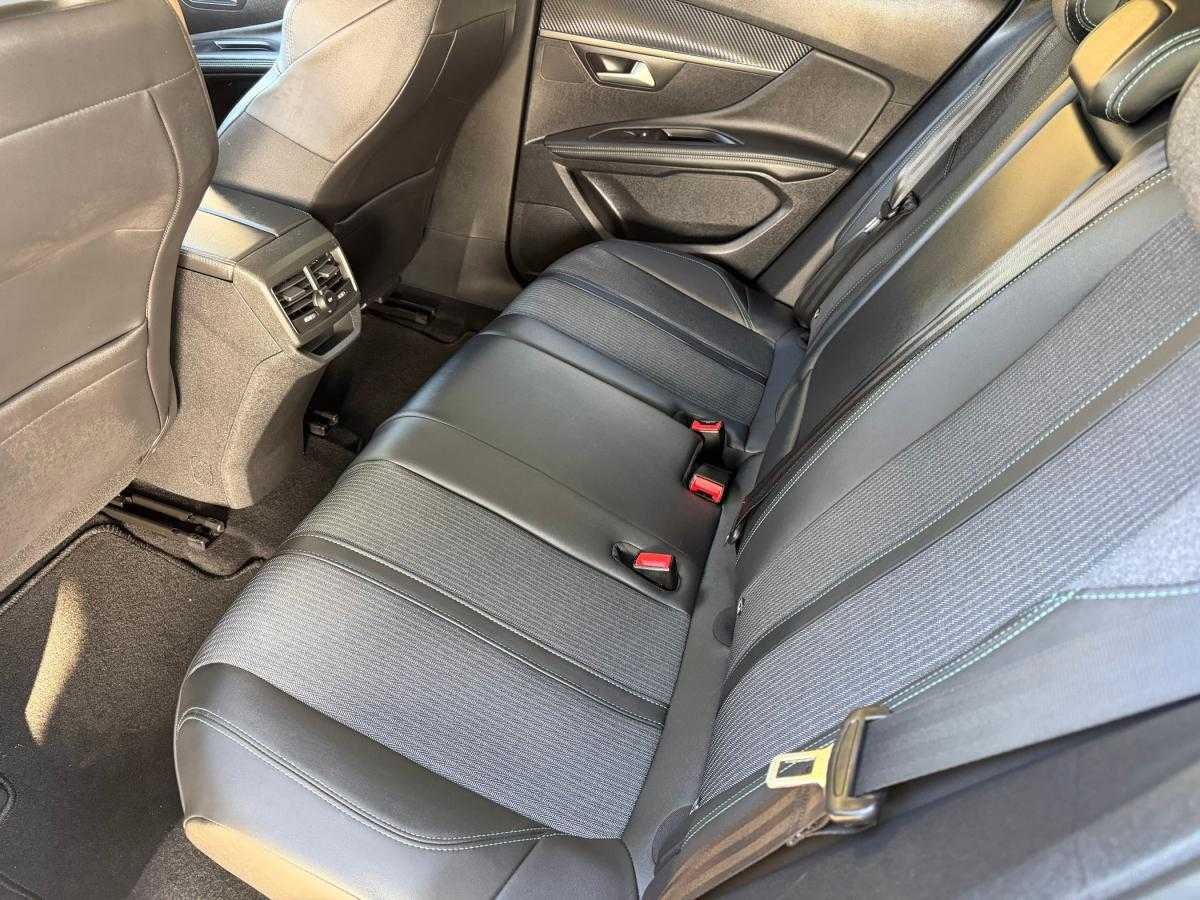 peugeot-3008-2022-diesel-1499cc