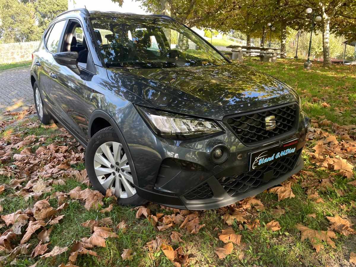 seat-arona-2023-gasolina-999cc
