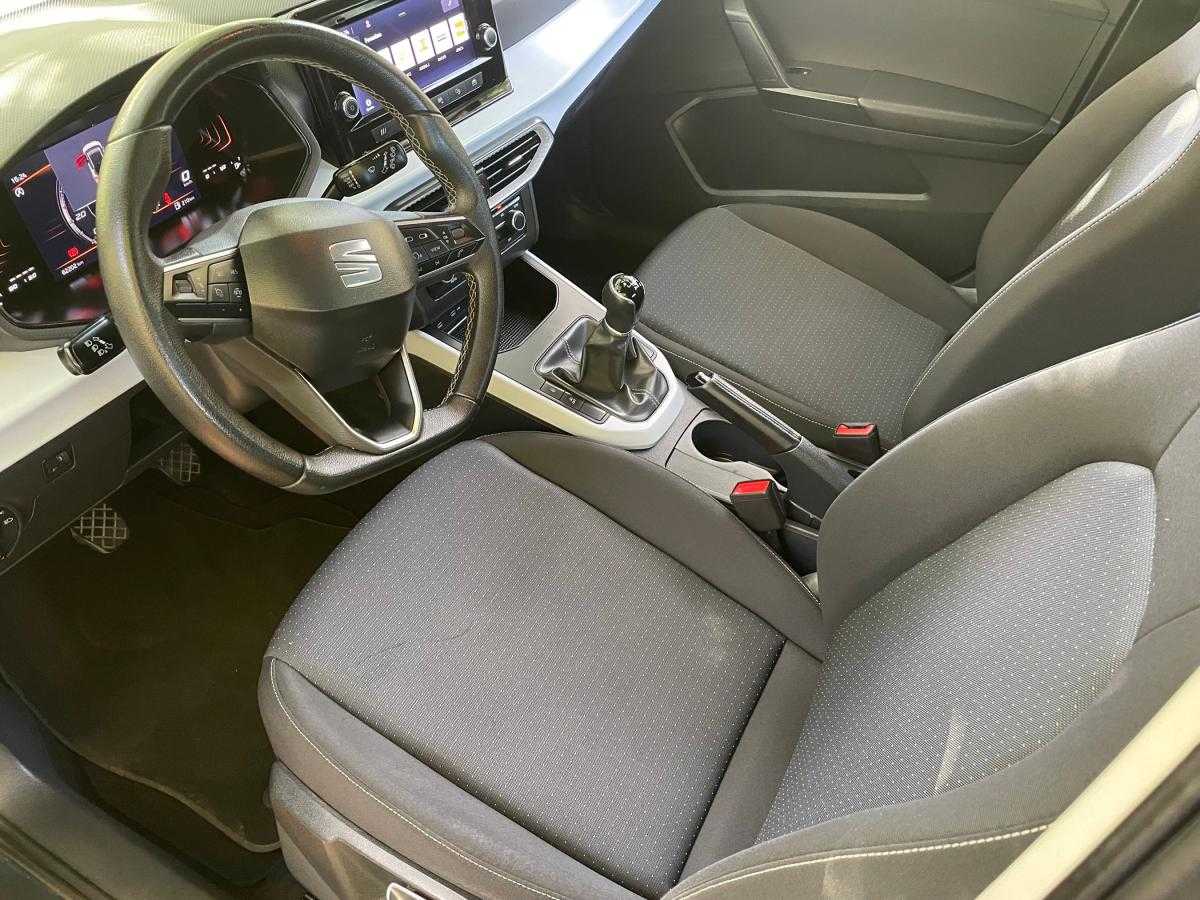 seat-arona-2023-gasolina-999cc