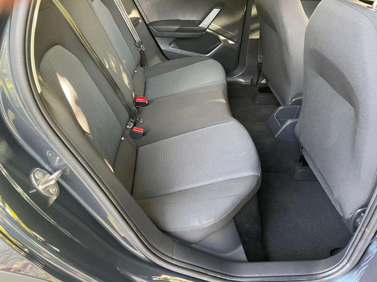 seat-arona-2023-gasolina-999cc