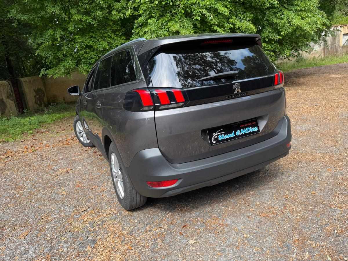 peugeot-5008-2017-diesel-1560cc