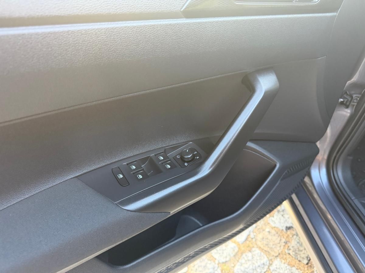 volkswagen-taigo-2022-gasolina-999cc