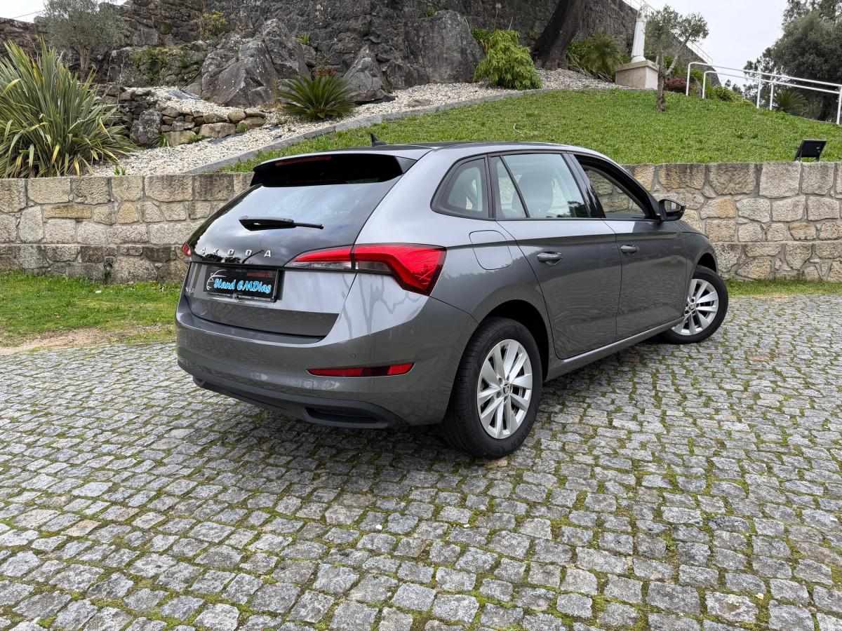 skoda-scala-2023-gasolina-999cc