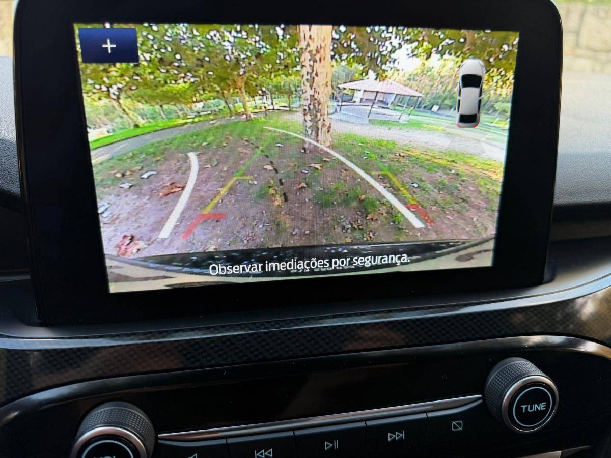 ford-kuga-2022-gasolina-1499cc